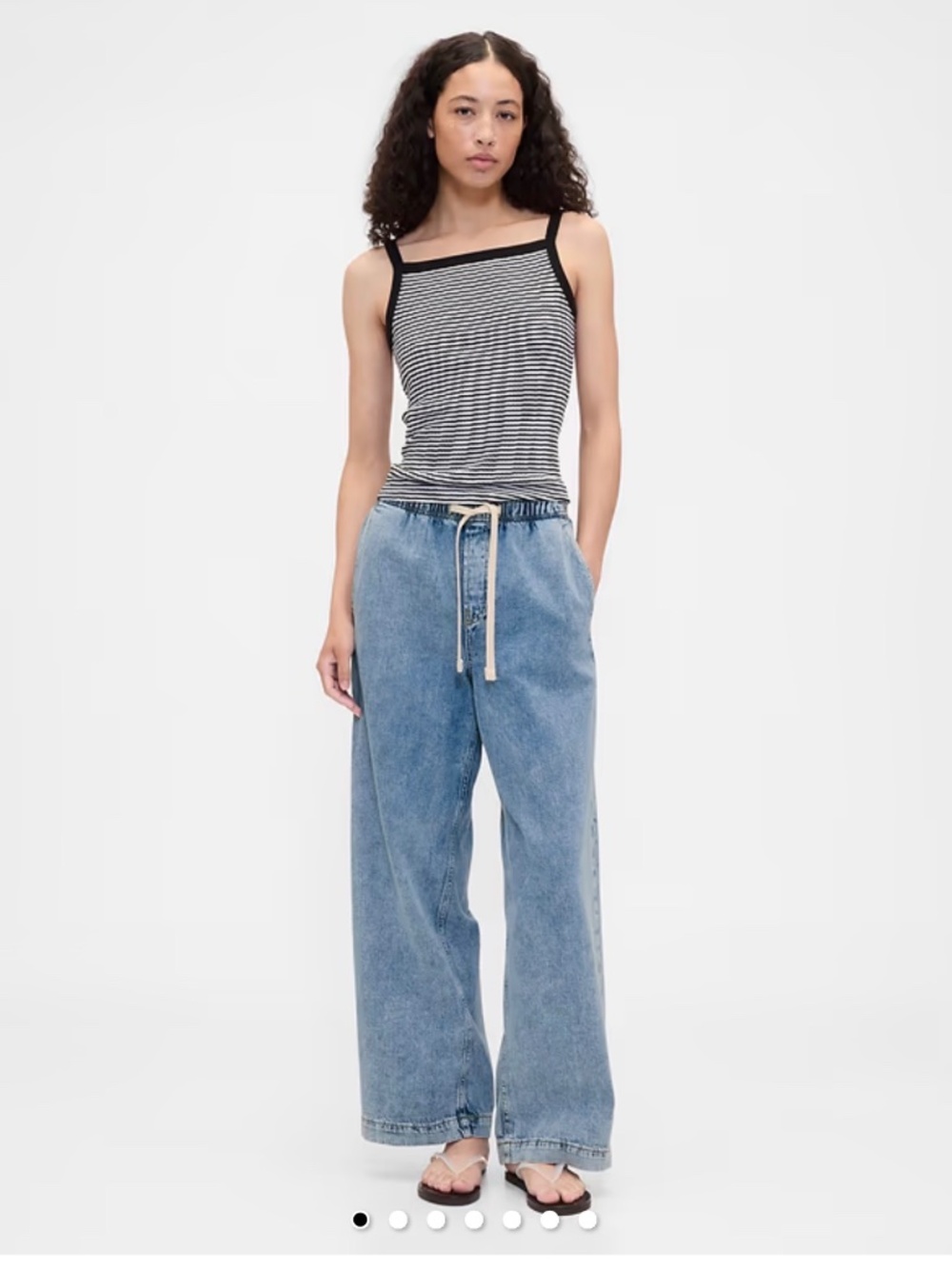 NWT Gap High Rise Pull-On Wide-Leg Jeans